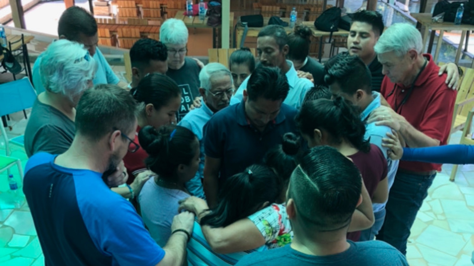 El Salvador 111319 team prayer.jpg